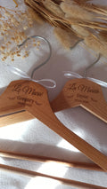 Cintre de mariage personnalisés en bois Instants gravés