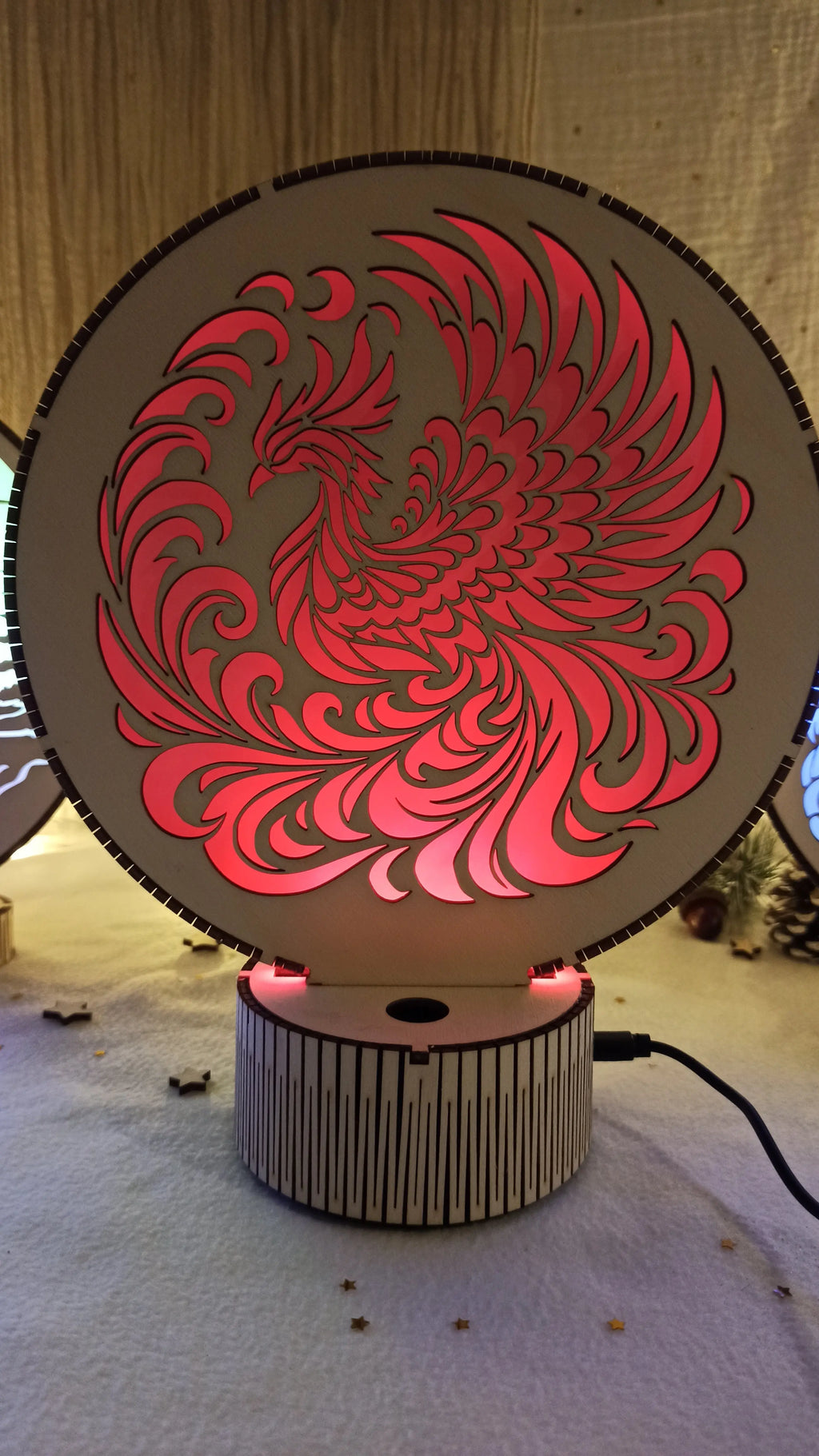 Veilleuse artisanale phénix sur socle LED multicolore
