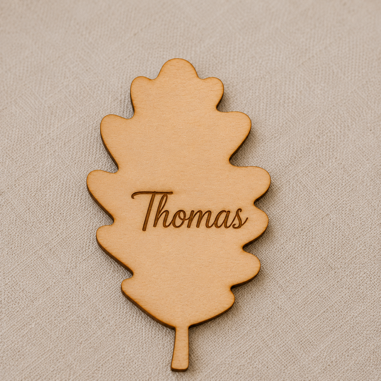 Marque-place mariage en bois personnalisé – Feuille d'automne