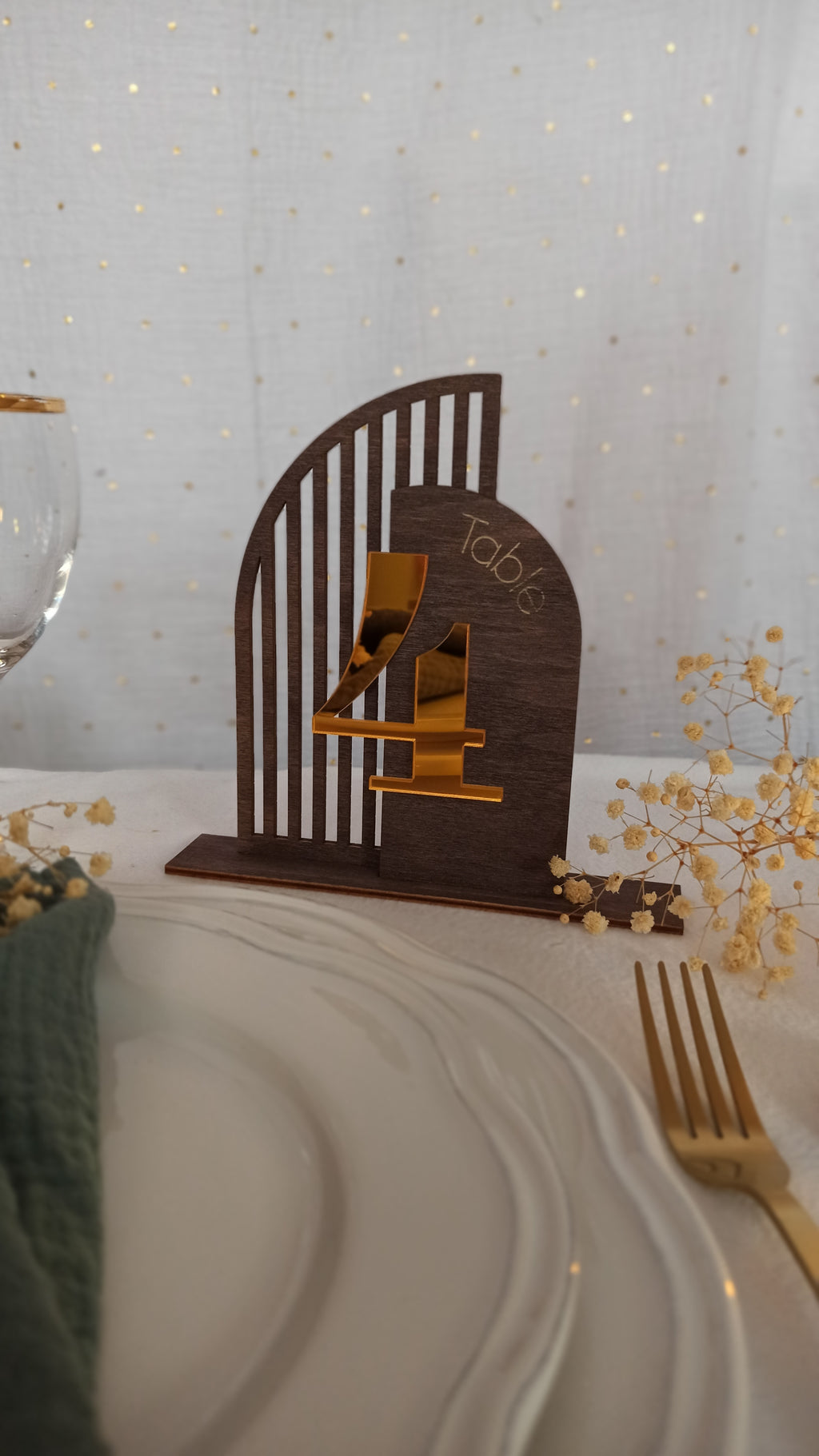 Numéro de table élégant pour mariage champêtre et bohème