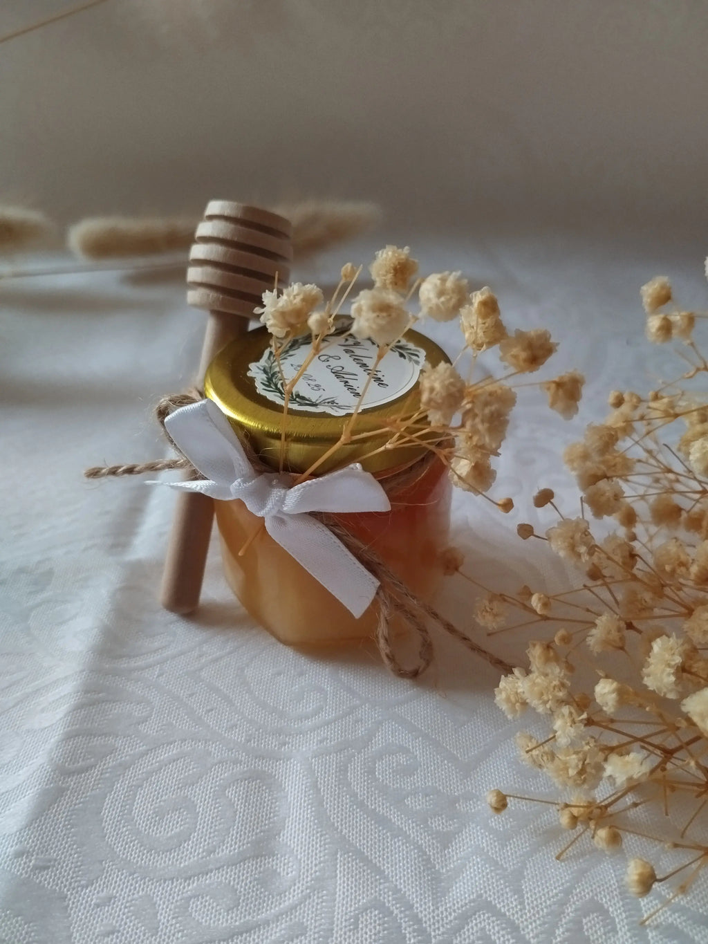 Petits pots de miel personnalisés – Cadeaux invités mariage champêtre Instants gravés